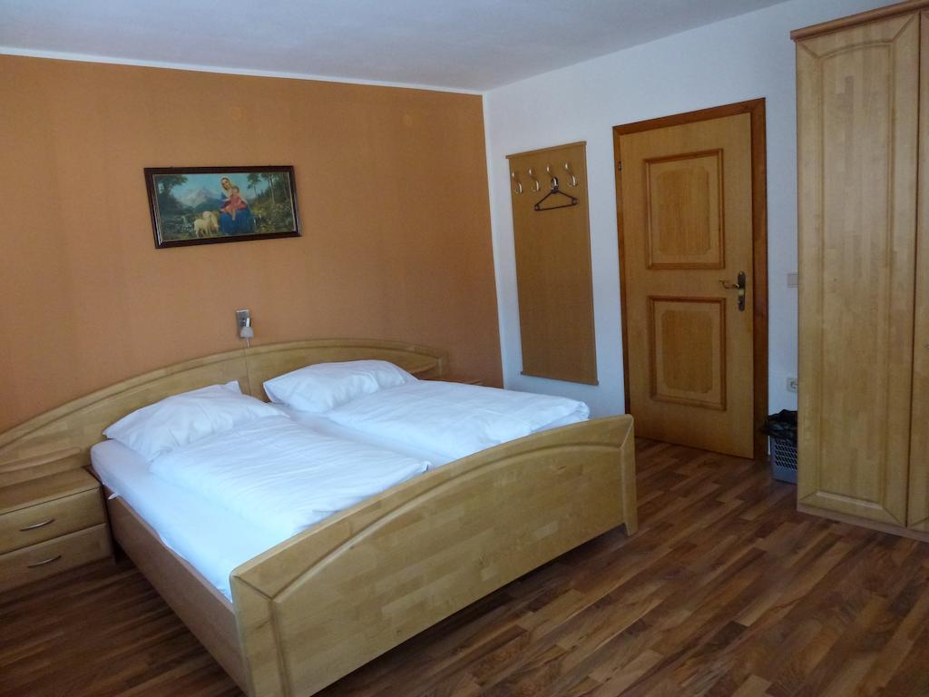 Ferienhaus Teigi Wagrain Pokoj fotografie