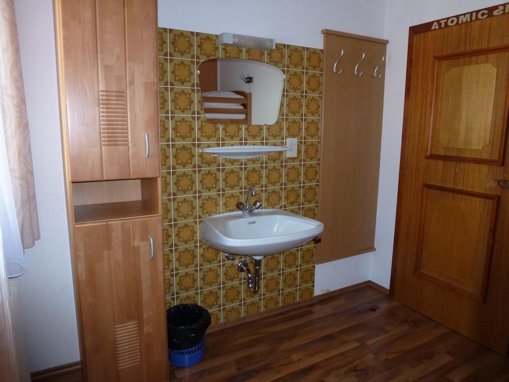 Ferienhaus Teigi Wagrain Pokoj fotografie